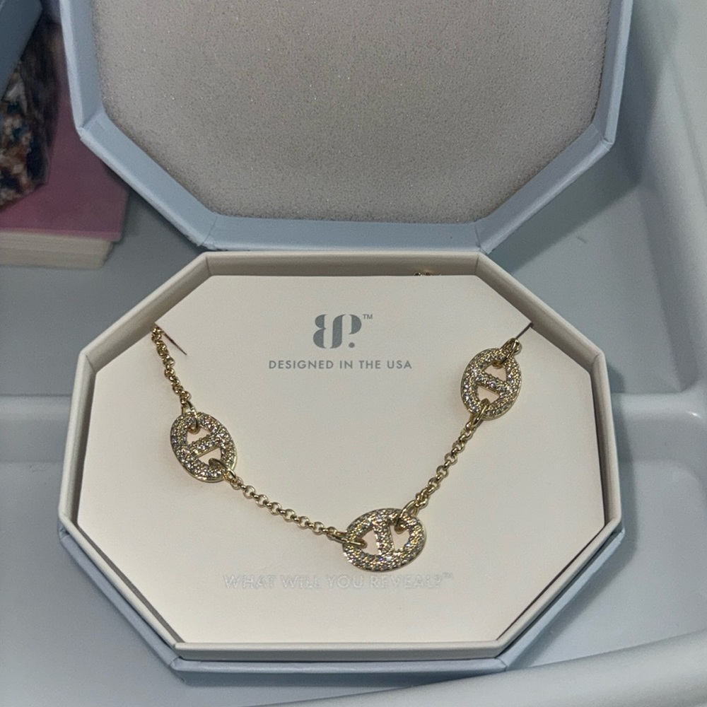 BOMB party necklace NK85906
Daylight Romance
Main Stone: Lemon Cubic Zirconia
l